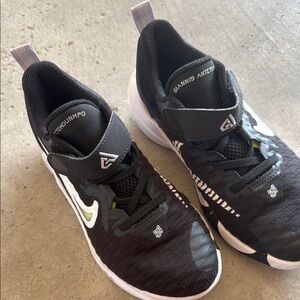 Nike Kids Black Basketball Shoes